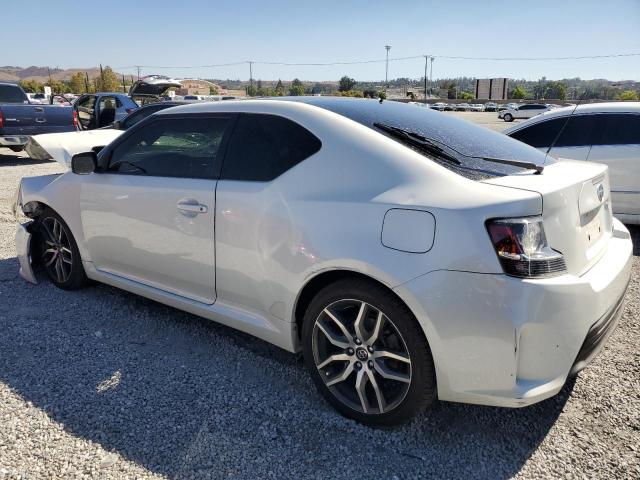 Photo 2 from auction – 2016 TOYOTA SCION TC with VIN JTKJF5C77GJ021899