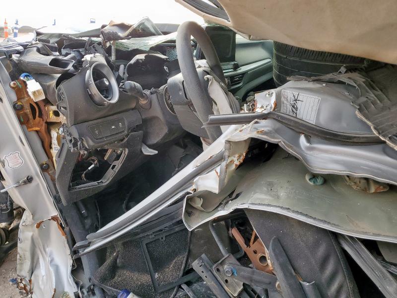 Photo 8 from auction – 2019 KIA FORTE FE with VIN 3KPF24ADXKE105975