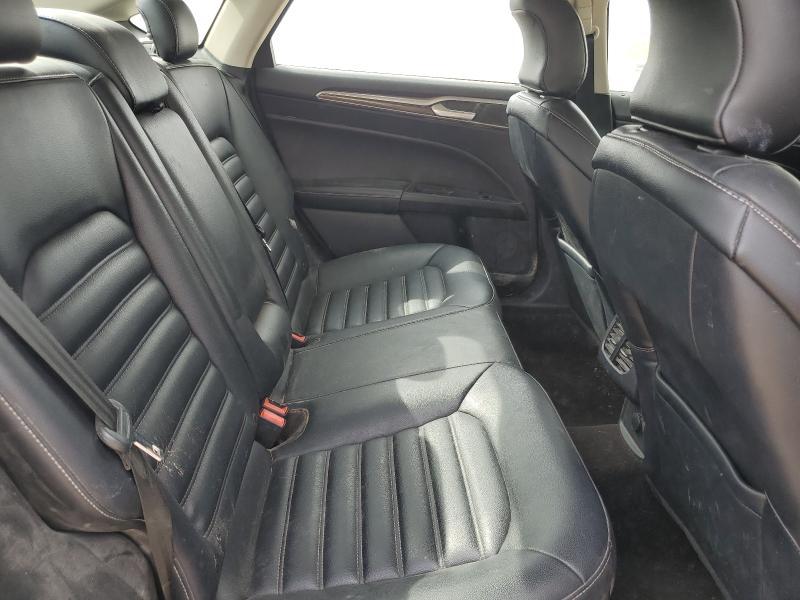 Photo 10 from auction – 2019 FORD FUSION SEL with VIN 3FA6P0CD8KR114020