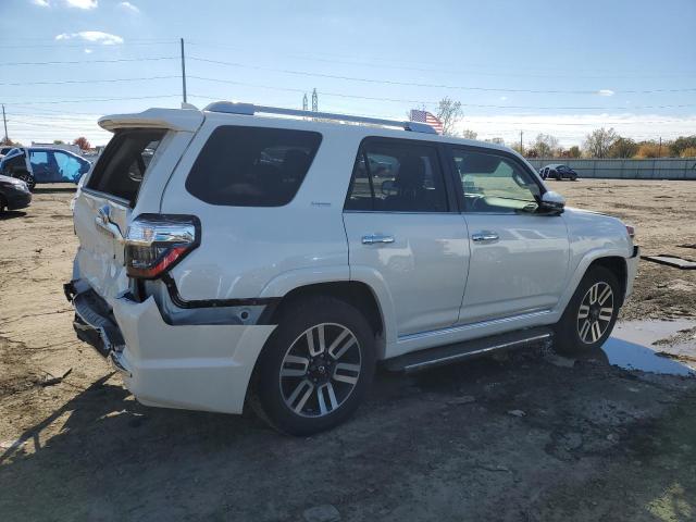 Photo 3 from auction – 2020 TOYOTA 4RUNNER SR with VIN JTEBU5JR7L5781271