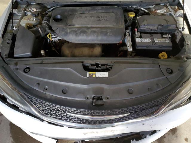 Photo 11 from auction – 2016 CHRYSLER 200 LIMITE with VIN 1C3CCCAB3GN169677