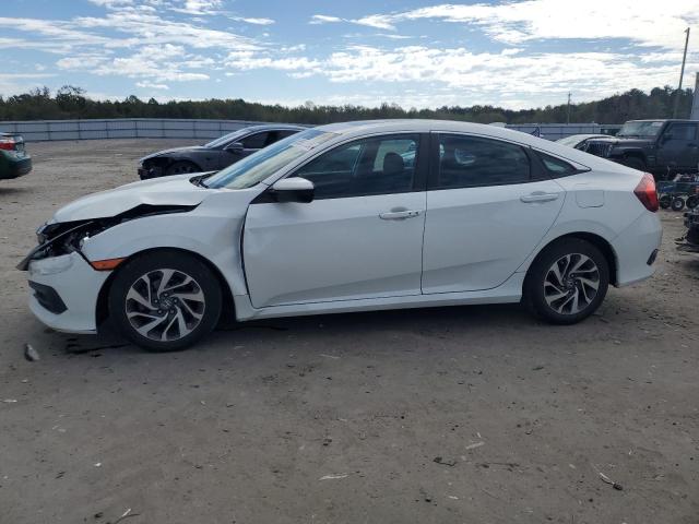 HONDA CIVIC EX 2017 مع رقم تعريف المركبة 19XFC2F73HE224514 - صورة من المزاد