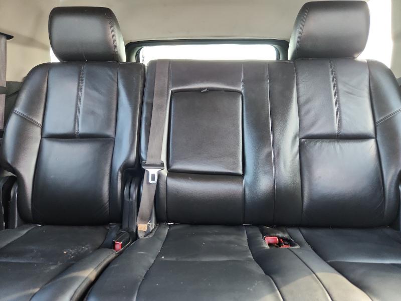 Photo 10 from auction – 2011 CHEVROLET TAHOE with VIN 1GNSKBE08BR352336