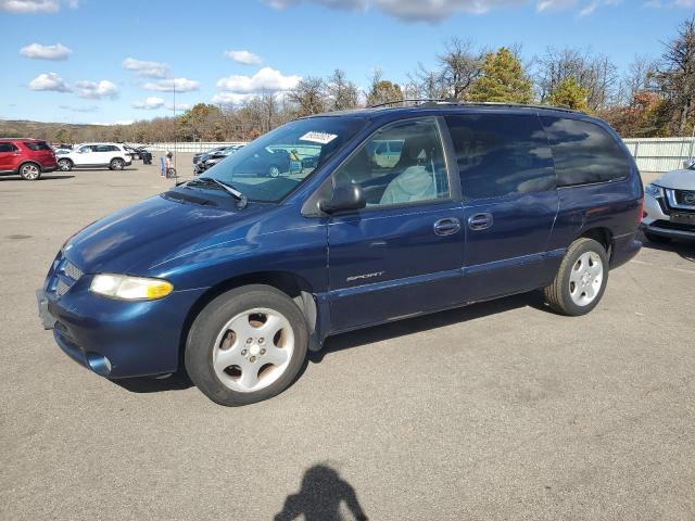 DODGE GRAND CARA 2000 with VIN 1B4GP44R3YB761354 - Photo from auction
