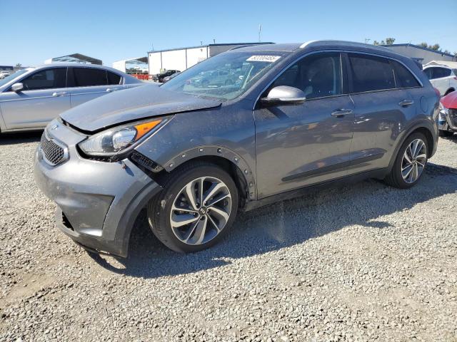 KIA NIRO 2017 with VIN KNDCE3LCXH5047010 - Photo from auction
