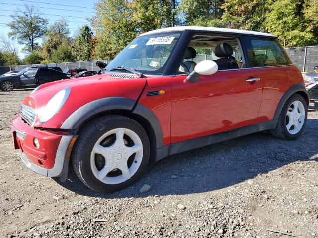 MINI COOPER 2003 with VIN WMWRC33403TE18754 - Photo from auction