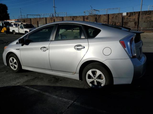 Zdjęcie 2 z aukcji – 2013 TOYOTA PRIUS z VIN JTDKN3DU2D5647341