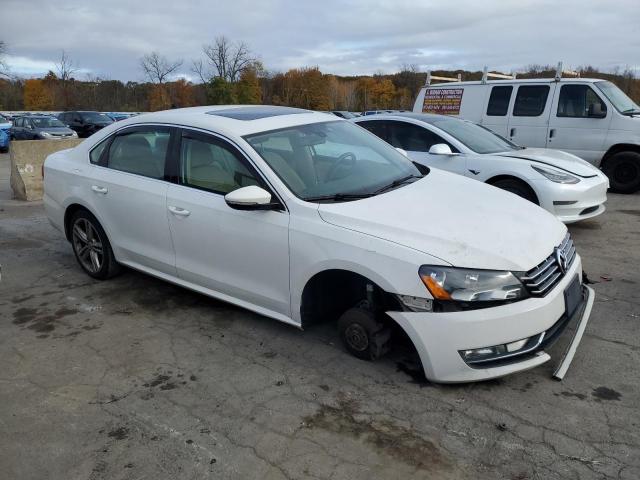 Photo 4 from auction – 2012 VOLKSWAGEN PASSAT SE with VIN 1VWBM7A35CC092981