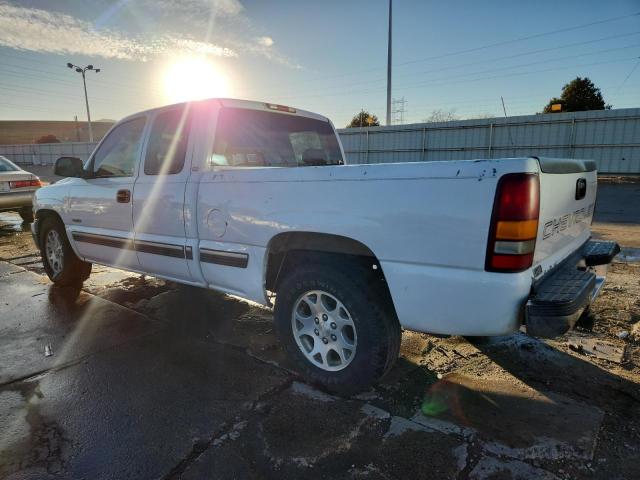 Photo 2 from auction – 2000 CHEVROLET SILVERADO with VIN 2GCEC19V5Y1358468