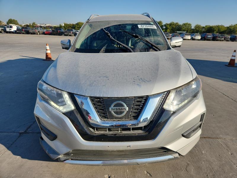 Photo 5 from auction – 2017 NISSAN ROGUE SV with VIN KNMAT2MT6HP592826