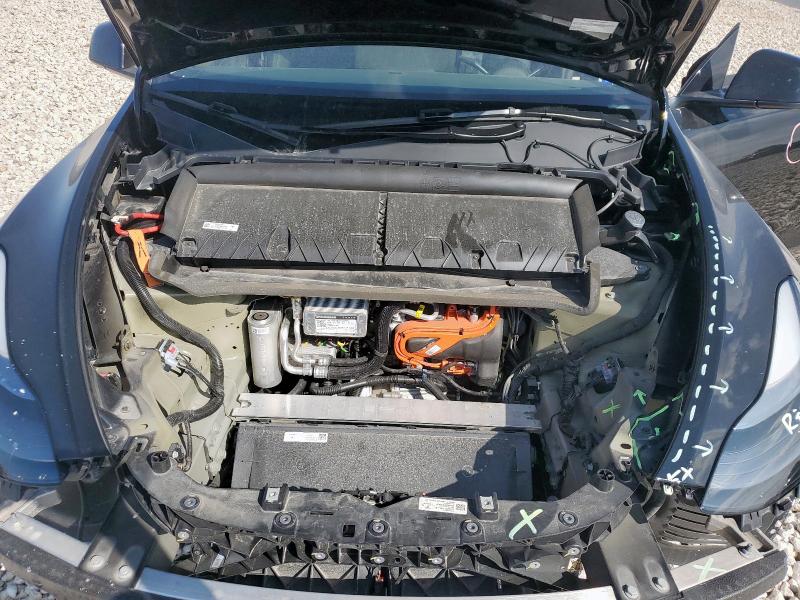 Foto 11 de la subasta – 2024 TESLA MODEL Y con VIN 7SAYGDEE0RA325059