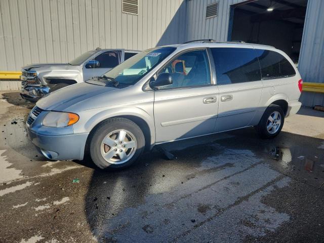 DODGE GRAND CARA 2007 with VIN 2D4GP44L57R119817 - Photo from auction