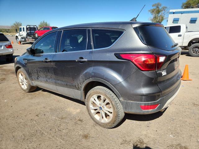 Photo 2 from auction – 2019 FORD ESCAPE SE with VIN 1FMCU9GD7KUC54147