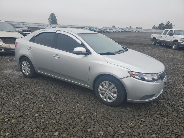 Photo 4 from auction – 2011 KIA FORTE EX with VIN KNAFU4A20B5393782