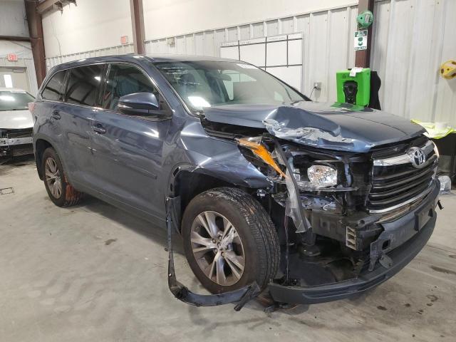 Photo 4 from auction – 2016 TOYOTA HIGHLANDER with VIN 5TDBKRFH6GS325425