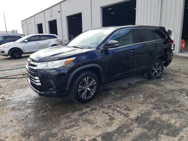 TOYOTA HIGHLANDER 2018 with VIN 5TDZZRFH2JS243452 - Photo from auction