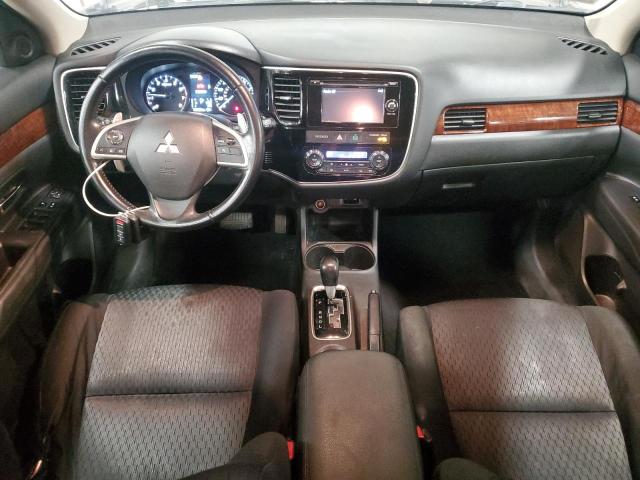 Photo 8 from auction – 2014 MITSUBISHI OUTLANDER with VIN JA4JZ4AX1EZ016315