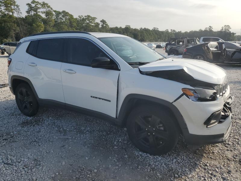 Фото 4 с аукциона – 2022 JEEP COMPASS LA с VIN 3C4NJCBB3NT138855