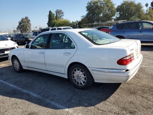 Photo 2 from auction – 2000 MERCEDES-BENZ E 320 with VIN WDBJF65G5YA963007
