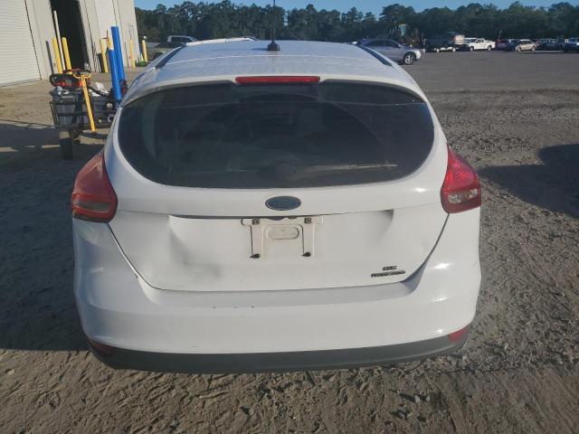 Photo 6 from auction – 2015 FORD FOCUS SE with VIN 1FADP3K21FL376118