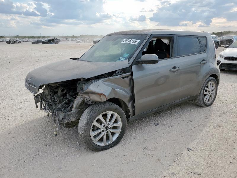 KIA SOUL + 2018 con VIN KNDJP3A59J7544565 - Foto de la subasta