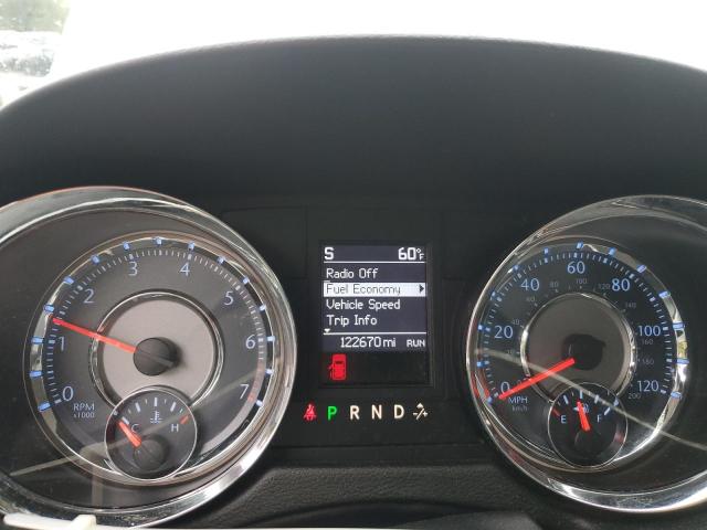 Photo 9 from auction – 2014 CHRYSLER TOWN & COU with VIN 2C4RC1BG0ER111613