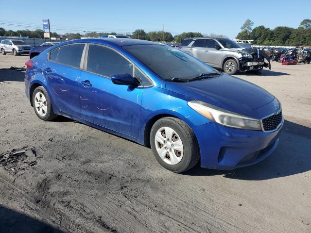 صورة رقم 4 من المزاد - 2017 KIA FORTE LX مع VIN 3KPFK4A77HE048413