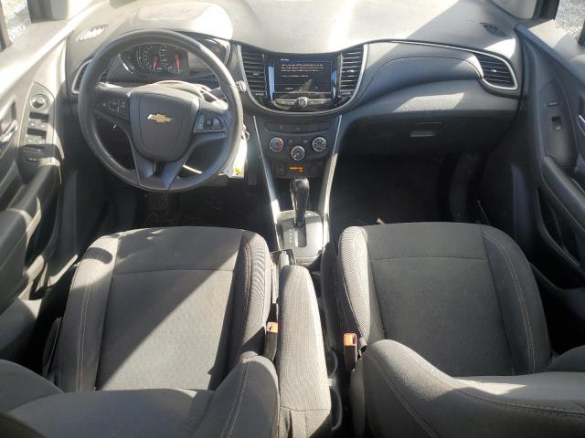 Photo 8 from auction – 2020 CHEVROLET TRAX LS with VIN 3GNCJNSB5LL290286