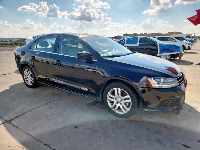 صورة رقم 4 من المزاد - 2017 VOLKSWAGEN JETTA مع VIN 3VW2B7AJ0HM201406