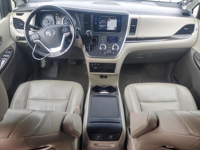 Photo 8 from auction – 2016 TOYOTA SIENNA XLE with VIN 5TDYK3DC7GS715030