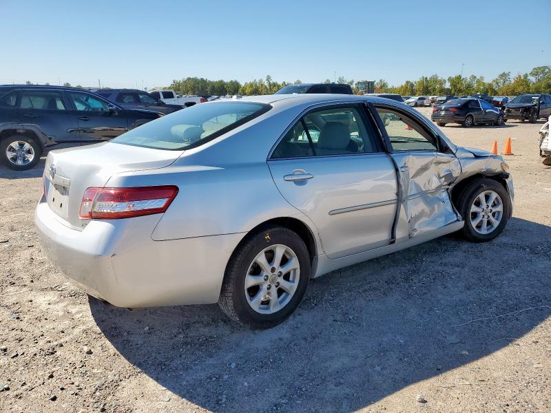 Photo 3 from auction – 2011 TOYOTA CAMRY BASE with VIN 4T1BF3EK6BU623231
