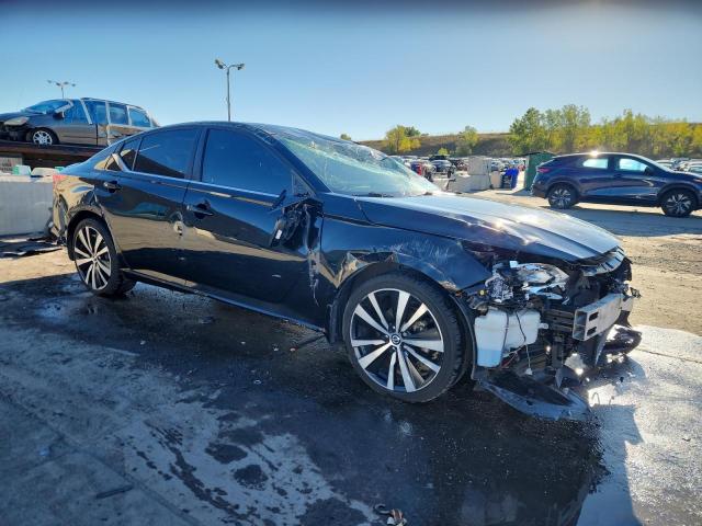 Photo 4 from auction – 2019 NISSAN ALTIMA SR with VIN 1N4BL4CV0KC129264