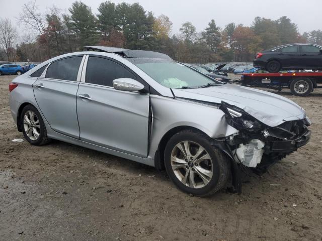 Photo 4 from auction – 2012 HYUNDAI SONATA SE with VIN 5NPEC4AC5CH347554