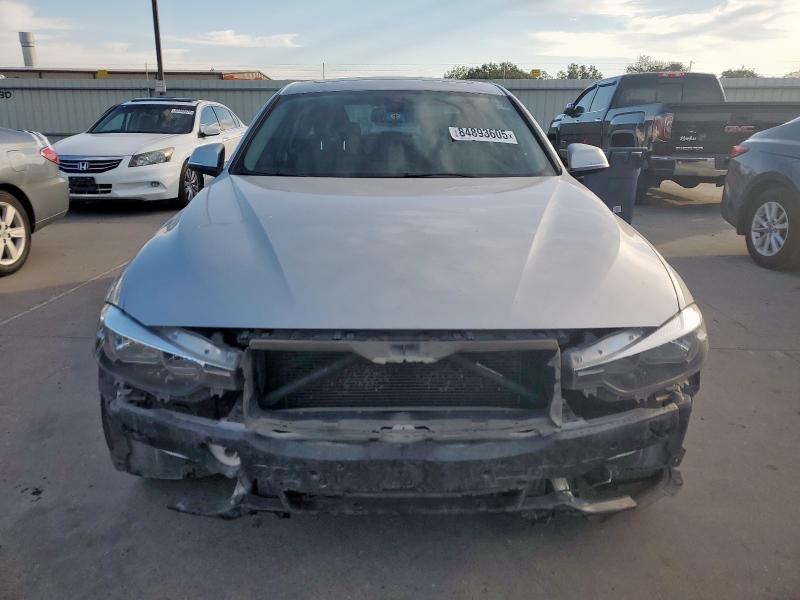 Photo 5 from auction – 2017 BMW 320 XI with VIN WBA8E5G58HNU22452