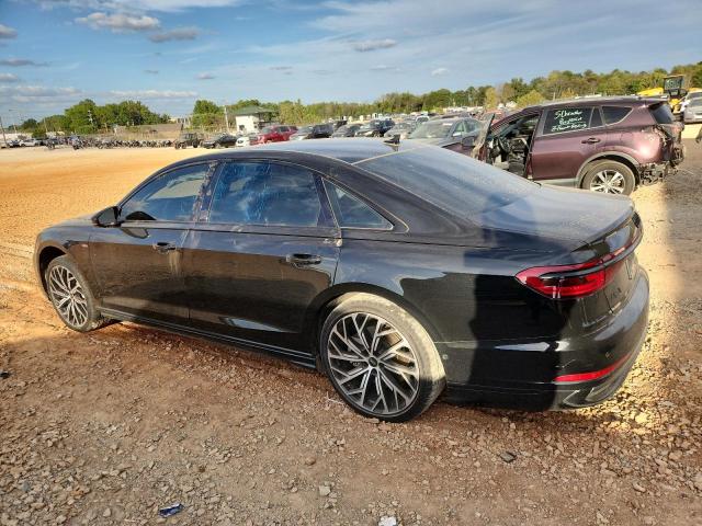 Photo 2 from auction – 2022 AUDI A8 L with VIN WAULDAF81NN009298