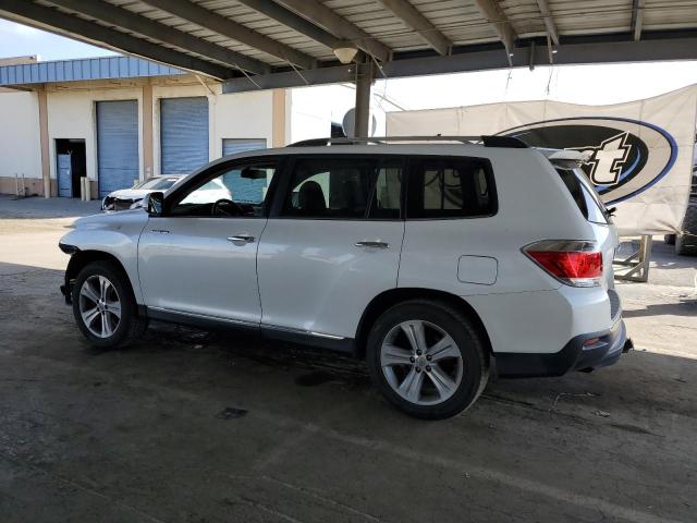 Photo 2 from auction – 2013 TOYOTA HIGHLANDER with VIN 5TDDK3EH8DS276974