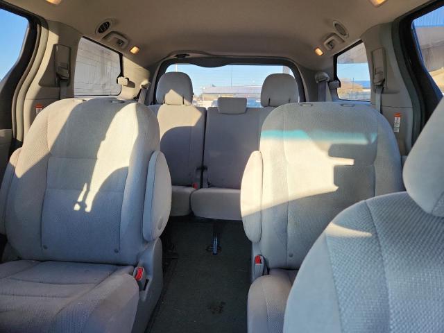Photo 10 from auction – 2015 TOYOTA SIENNA with VIN 5TDZK3DC1FS550918