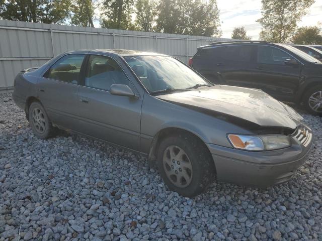 Photo 4 from auction – 1998 TOYOTA CAMRY CE with VIN 4T1BF28K7WU049007