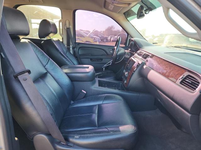 Photo 7 from auction – 2011 CHEVROLET TAHOE C150 with VIN 1GNSCAE06BR352763