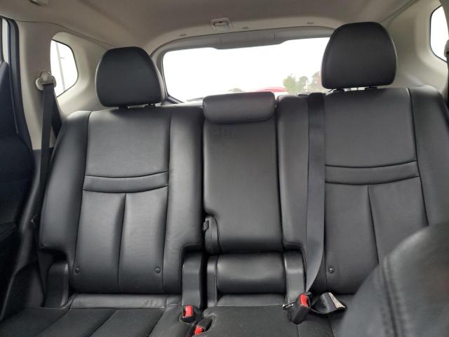Photo 10 from auction – 2015 NISSAN ROGUE S with VIN 5N1AT2MT0FC776790
