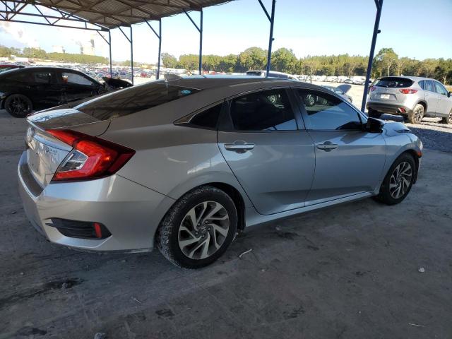 Photo 3 from auction – 2018 HONDA CIVIC EX with VIN 2HGFC2F78JH571557