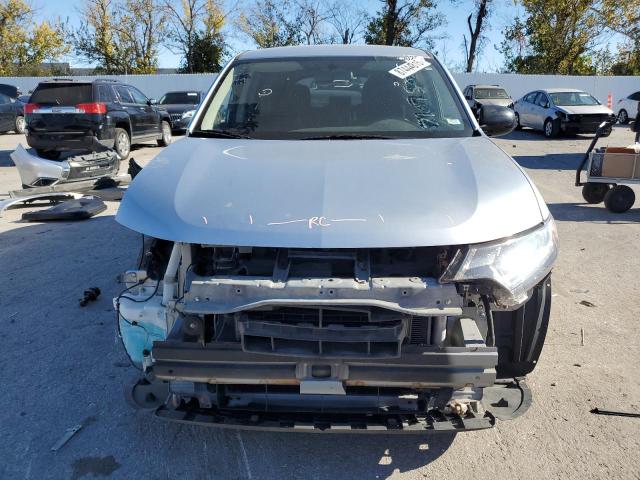Photo 5 from auction – 2017 MITSUBISHI OUTLANDER with VIN JA4AD2A36HZ023636