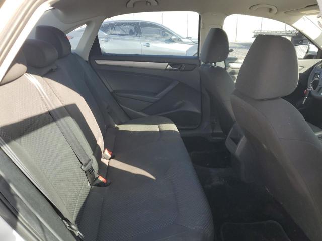 Photo 10 from auction – 2014 VOLKSWAGEN PASSAT S with VIN 1VWAP7A34EC001916