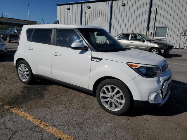 Photo 4 from auction – 2017 KIA SOUL + with VIN KNDJP3A51H7460928