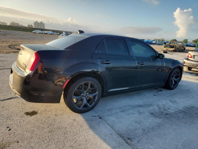 Photo 3 from auction – 2021 CHRYSLER 300 S with VIN 2C3CCABG9MH525715