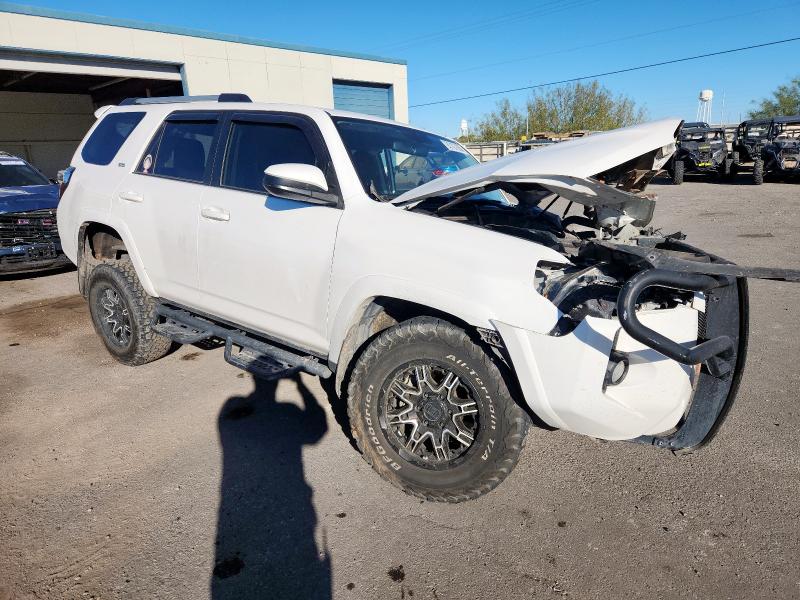 Photo 4 from auction – 2019 TOYOTA 4RUNNER SR with VIN JTEBU5JR2K5614976