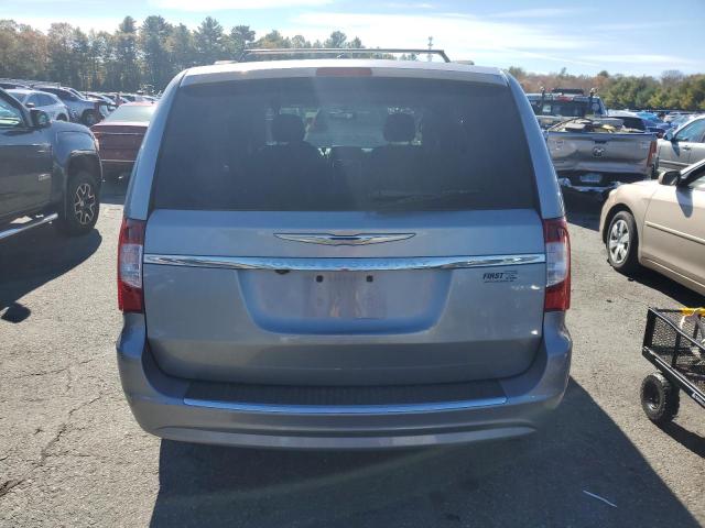 Photo 6 from auction – 2015 CHRYSLER TOWN & COU with VIN 2C4RC1BG6FR740827