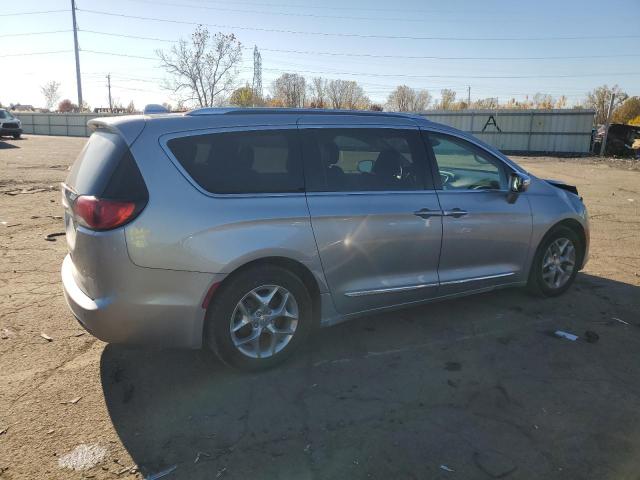 Photo 3 from auction – 2019 CHRYSLER PACIFICA L with VIN 2C4RC1GGXKR681560
