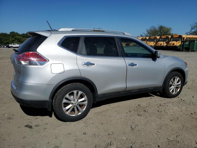 Photo 3 from auction – 2015 NISSAN ROGUE S with VIN 5N1AT2MT0FC906129