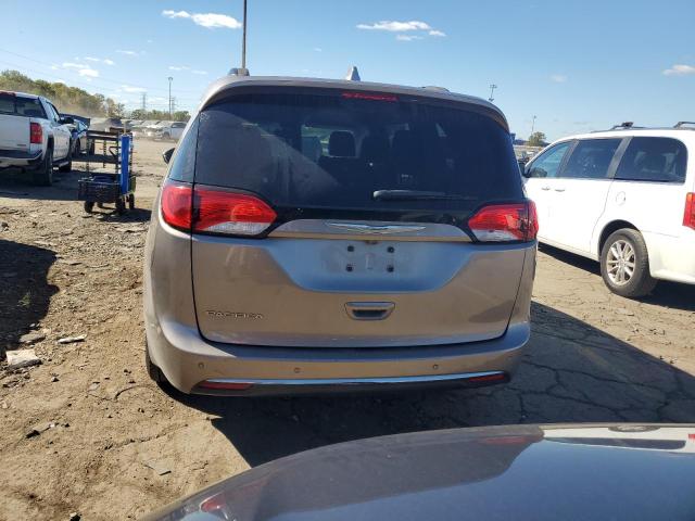 Photo 6 from auction – 2017 CHRYSLER PACIFICA T with VIN 2C4RC1BG1HR704708